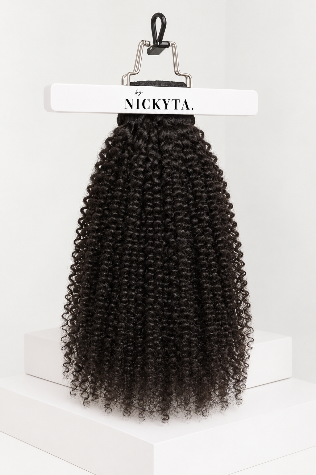 Kinky curls
